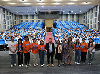 International Affairs and Student
Development Division of Suan Sunandha
Rajabhat University collaborated with
New Step Exchange Program Co., Ltd.,
organized “Guidance for the
Thai-American Cultural Exchange Program
(Work and Travel in the USA)