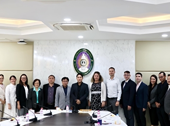 ฝ่ายวิเทศสัมพันธ์ให้การต้อนรับและเข้าร่วมประชุมเพื่อหารือการทำความร่วมมือในอนาคตกับมหาวิทยาลัยราชภัฏสวนสุนันทา
ร่วมกับ Dr. Marcel Pikhart และ Dr.
Libuse Svobodova จาก University of
Hradec Kralove (UHK) สาธารณรัฐเชค